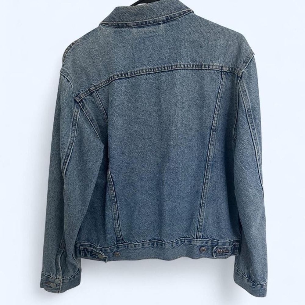 Levi’s blue denim / jean jacket
